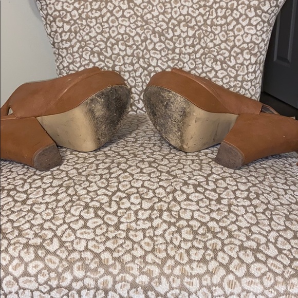 🤎Steve Madden Gabby Brown leather platform heels - Picture 4 of 7